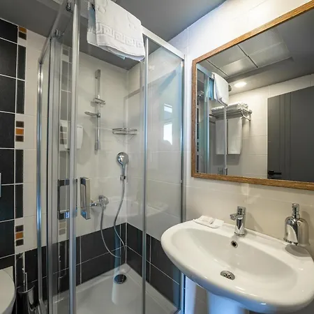 ホテル Club Beyy 4*