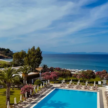 מלון Club Beyy 4*