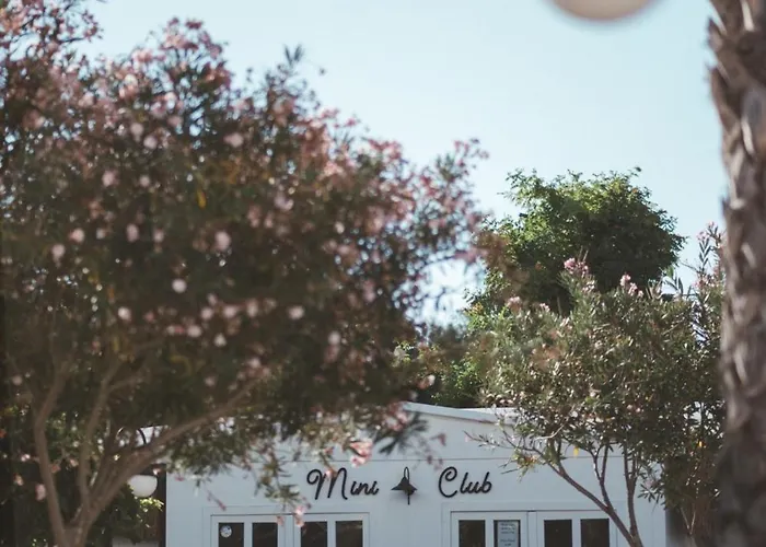 Club Beyy 4* Σμύρνη