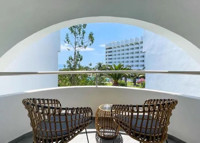 Club Beyy Hotel İzmir